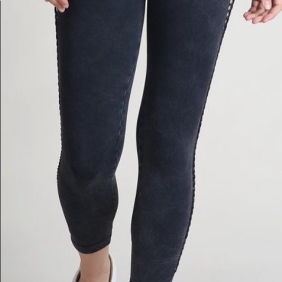 Nikibiki—Blue Denim Legging. (OS) - Picture 3 of 4